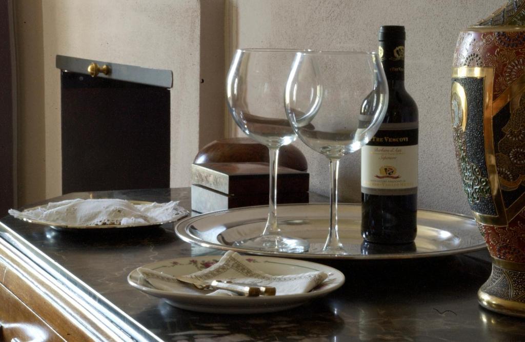 Casa Isabella Guest House Vaglio Serra Екстериор снимка